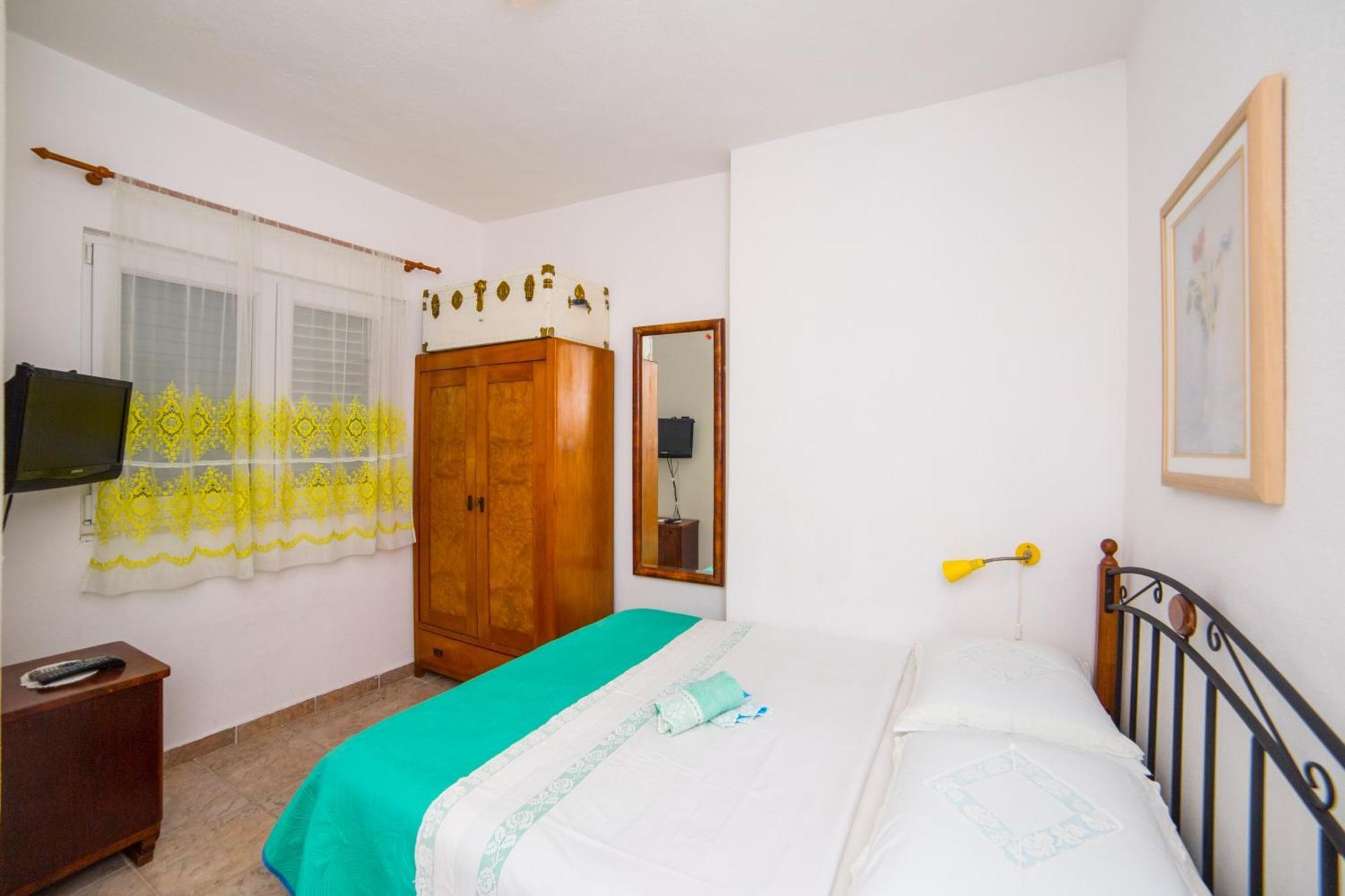 Apartmani Kala Podgora Habitación foto